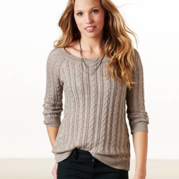 american eagle cable knit sweater